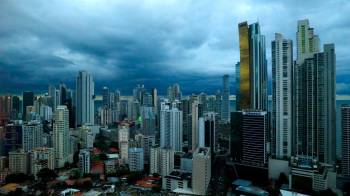 Para 2025, Panamá tendrá un crecimiento de 3,0 %, superior al 2,4 % del 2024.
