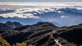 Vista panorámica del volcán Barú, una de las principales joyas naturales del país.