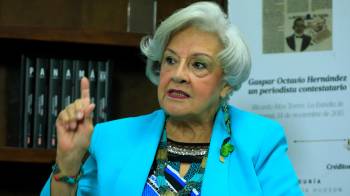 Esmeralda Elizabeth Arosemena de Troitiño.