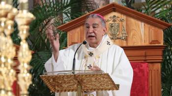 Monseñor José Domingo Ulloa.
