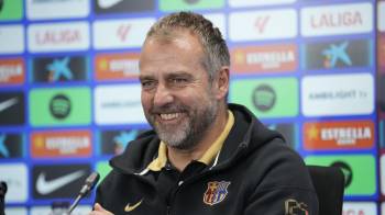 El entrenador del FC Barcelona, Hansi Flick, durante la rueda de prensa.