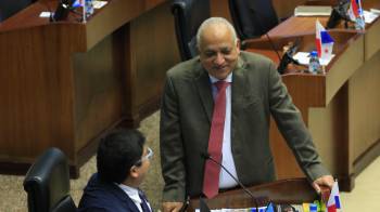 Luis Eduardo Camacho, diputado del partido Realizando Metas.