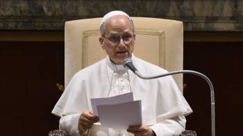 El secretario de Estado (número dos) de la Santa Sede, Pietro Parolin, citado por los medios, confirmó la disponibilidad del pontífice.