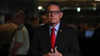 El artículo No. 325 de la ‘Constitución’ establece que los tratados o convenios internacionales que celebre el Ejecutivo sobre el Canal deberá pasar por a Asamblea Nacional y un referéndum.