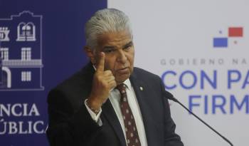 El presidente aseguró que habrá fondos de descentralización para gobiernos locales.