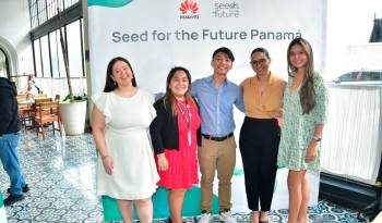 Antiguos alumnos de Seeds for the Future compartieron sus experiencias con los presentes en el American Trade Hotel.