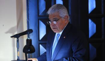 El presidente electo, José Raúl Mulino, durante su ponencia en la sesión de la Sociedad Bolivariana de Panamá.