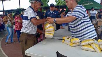 El IMA recuerda a la ciudadanía llevar cédula y una bolsa reutilizable para facilitar sus compras.