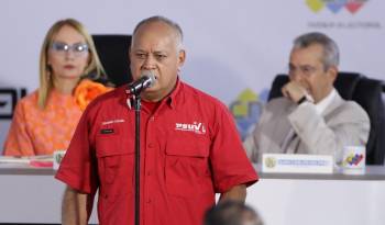 El primer vicepresidente del Partido Socialista Unido de Venezuela, Diosdado Cabello, en la sede del Consejo Nacional Electoral en Caracas, Venezuela.