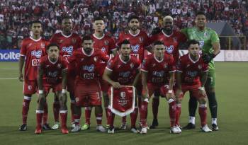 Jugadores de Estelí posan en un partido de la Copa Campeones de la Concacaf entre Estelí y Club América.