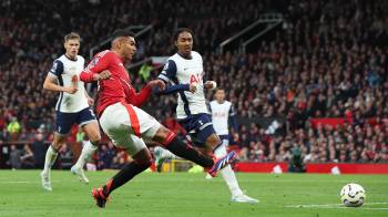 El brasileño Casemiro, del Manchester United, durante un partido contra el Tottenham.