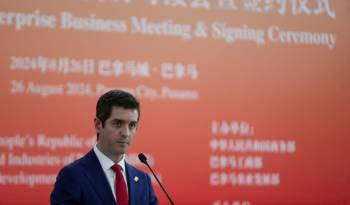 El viceministro de Comercio e Industrias de Panamá, Carlos Hoyos, durante la Ronda de Negocios &amp; Acto de Firma China-Panamá, realizada este lunes, 26 de agosto.