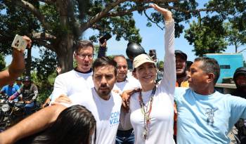‘Hicimos juntos una campaña admirable por toda Venezuela; nos encontramos en caseríos, pueblos y ciudades’, dijo Machado.