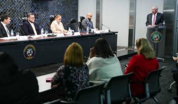 El embajador de Panamá en Washignton, José Miguel Alemán compareció este martes a la Comisión de Relaciones Exteriores de la Asamblea Nacional.