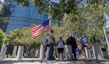 El periódico Granma, de Cuba, señaló las razones que tiene el gobierno de Estados Unidos para llevar a cabo esta operación.