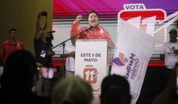 Maribel Gordón, candidata a la Presidencia por la libre postulación, durante su cierre de campaña.