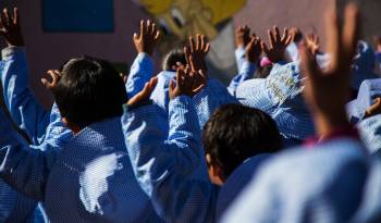 Las disparidades en educación son una de las razones de las desigualdades y de su retraso relativo