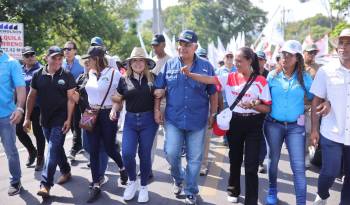 Mulino efectuó una gira de trabajo por El Valle de Antón.