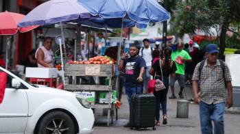 Encontrar nuevos empleos se ha convertido en una prioridad para la población panameña.