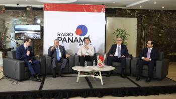 El Secretario Nacional de Energía, Juan Urriola, durante su participación un foro organizado por La Estrella de Panamá y Radio Panamá.