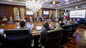 El Artículo V del Tratado de Neutralidad establece que solo Panamá puede tener presencia militar en su territorio.