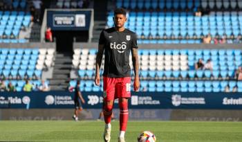 El defensor panameño, Andrés Andrade.