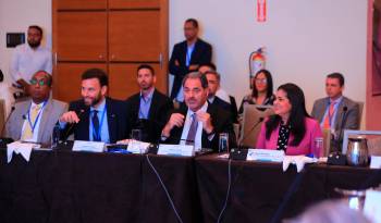 La primera Cumbre de Directores Generales de Aduanas de la Región de las Américas sobre la lucha contra el comercio ilícito reunió a funcionarios de diferentes países.