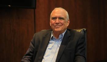 El rector del Incae, Enrique Bolaños