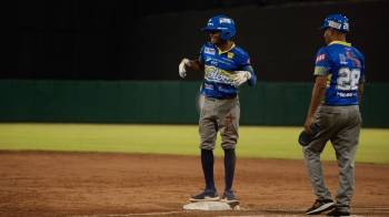 Colón viene de vencer 7-2 a la novena de Los Santos.