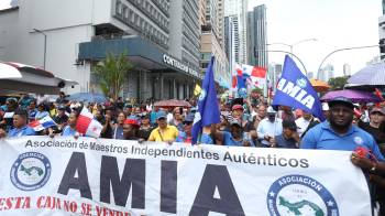 Trabajadores, docentes y jóvenes protestaron este martes en distintos puntos del país.
