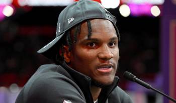 El jugador de los San Francisco 49ers, Charvarius Ward.