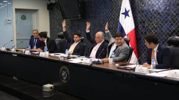 Comisión de Gobierno de la Asamblea Nacional durante la votación del anteproyecto sobre amnistía.