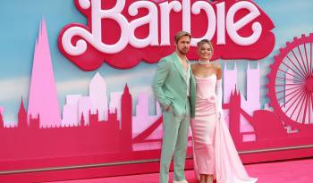 Ryan Gosling yMargot Robbie en una de las premier de la película ‘Barbie’.