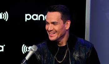 Víctor Manuelle, cantante y compositor