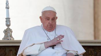 El papa Francisco durante misa.