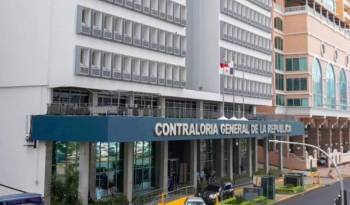 Solís explicó que se realiza una doble verificación para garantizar que no existan errores en el proceso de pago.