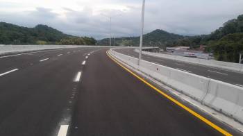 El MOP indicó que en la parte inferior del viaducto continuarán las obras del intercambiador de La Chorrera.