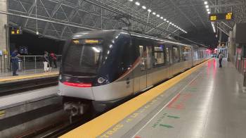 La Línea 1 del Metro de Panamá se encuentra detinida por fallas en un tren.