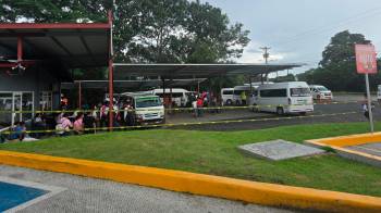 A partir de este lunes 2 de diciembre las rutas de transporte dejaron de operar desde la terminal.