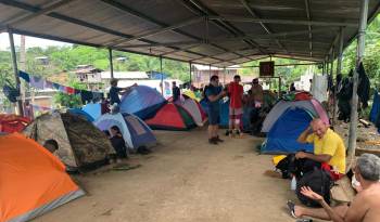 Los migrantes se instalan en Bajo Chiquito por 24 horas. para continuar el rumbo hacia Estados Unidos