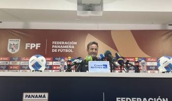 El técnico de la selección de Panamá, Thomas Christiansen durante la conferencia de prensa.