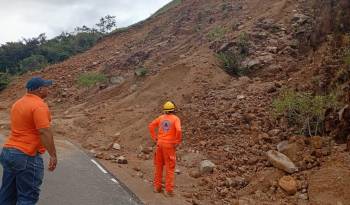 Debido a las lluvias se han presentado deslizamientos de tierra en Veraguas (92), Chiriquí (37), Bocas del Toro (25) y en la comarca Ngäbe-Buglé (19).
