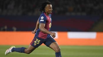 Jules Koundé durante un partido con el FC Barcelona.