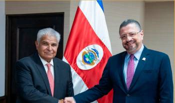 Presidente Costa Rica recibe a Mulino