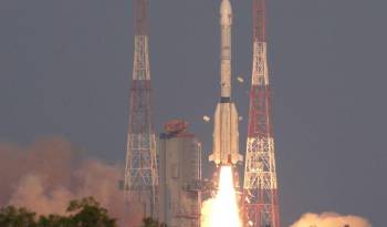 La India lanza al espacio con éxito su cohete más ‘travieso’ para estudiar el clima
