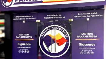 La reunión del directorio fue en la sede del partido.