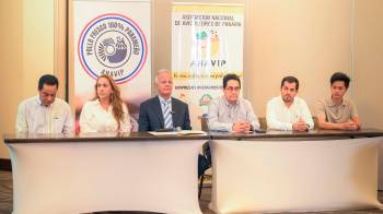 Representantes de la Anavip durante el lanzamiento de la campaña.
