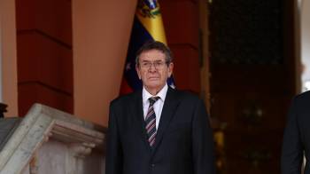 Fotografía de archivo del embajador de Chile en Venezuela, Jaime Gazmuri, durante la presentación de sus cartas credenciales en el Palacio de Miraflores en Caracas.
