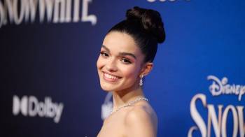 La actriz Rachel Zegler, quien interpreta a 'Blancanieves'.