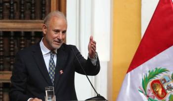 El ministro de Relaciones Exteriores de Perú, Dr. Javier González-Olaechea, en una fotografía de archivo.